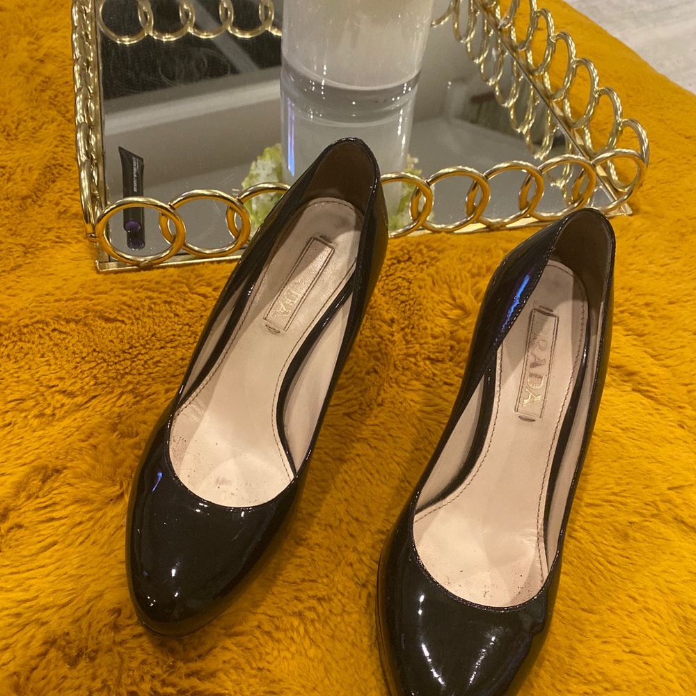 Prada semi round toe heels size 36 used condition - Picture 10 of 16